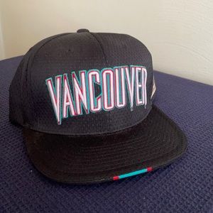 Vancouver Grizzlies Mitchell & Ness snapback hat